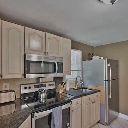 Hideaway - Lakehouse/Spa/Dock/ Pocono Summit Bagian luar foto