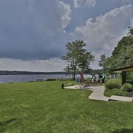 Hideaway - Lakehouse/Spa/Dock/ Pocono Summit Bagian luar foto