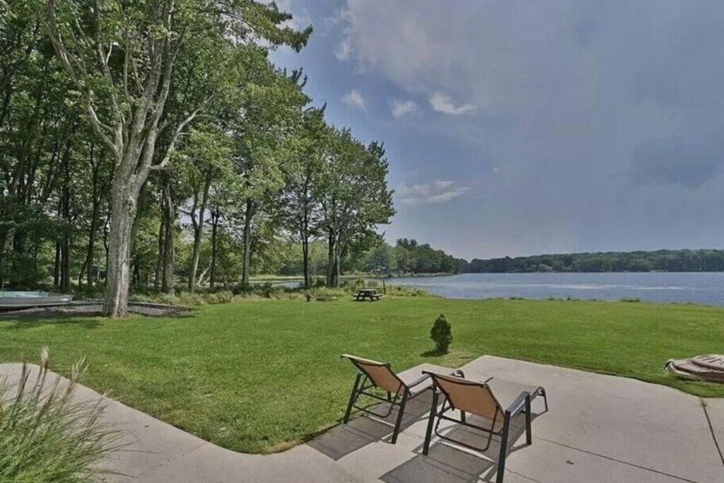 Hideaway - Lakehouse/Spa/Dock/ Pocono Summit Bagian luar foto