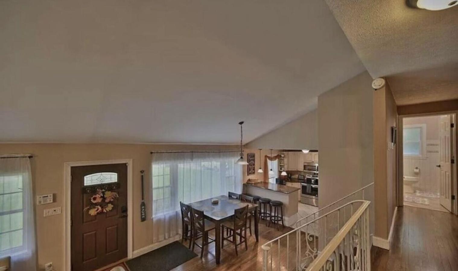 Hideaway - Lakehouse/Spa/Dock/ Pocono Summit Bagian luar foto