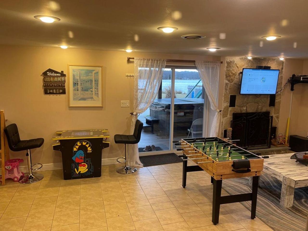 Hideaway - Lakehouse/Spa/Dock/ Pocono Summit Bagian luar foto