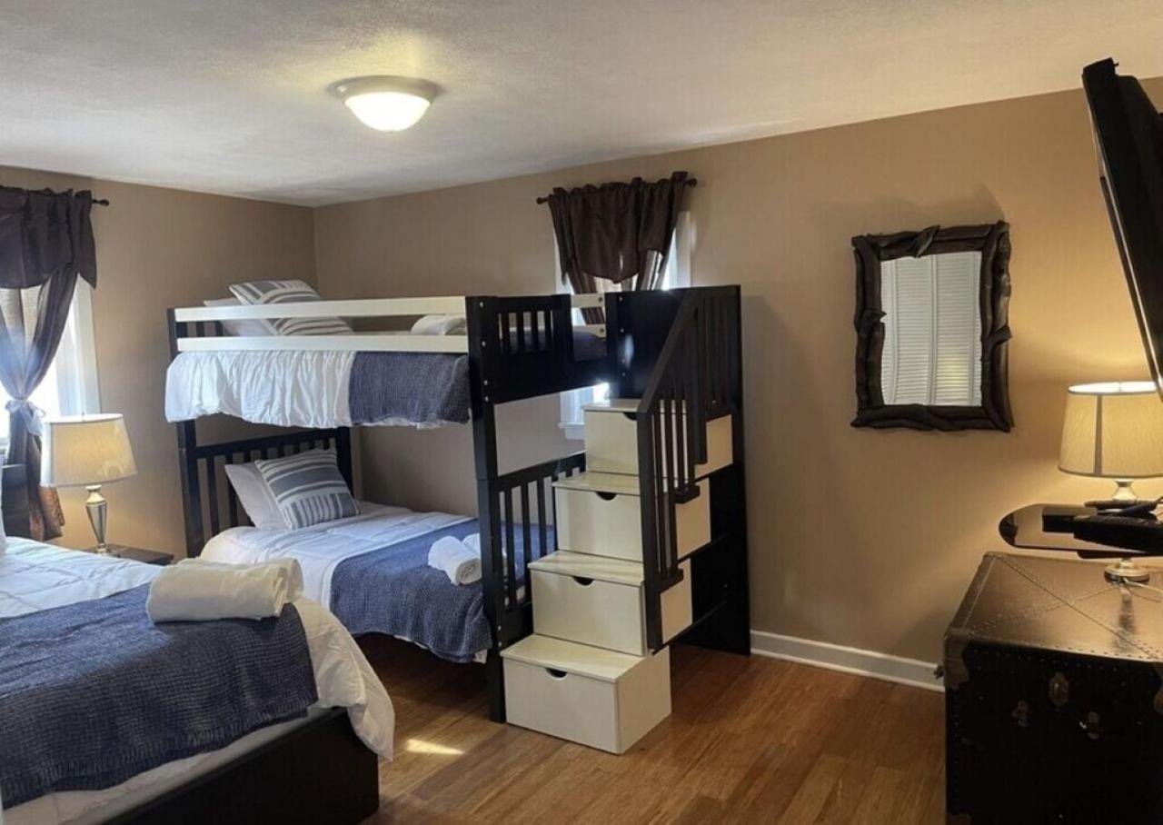 Hideaway - Lakehouse/Spa/Dock/ Pocono Summit Bagian luar foto